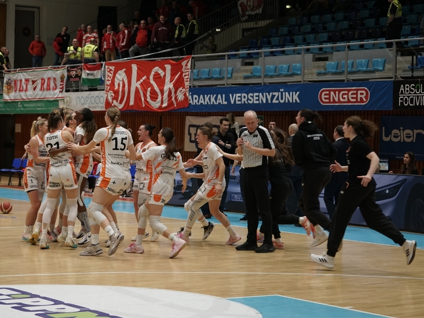 Negyedik negyedes erődemonstráció a Lauberben: 83–66, irány a Final Four!